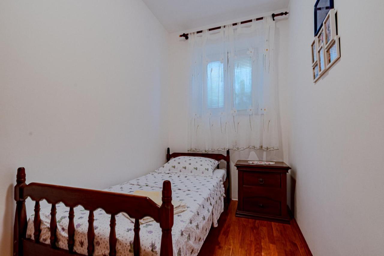 Apartment Ruzica Zrnovo Zewnętrze zdjęcie